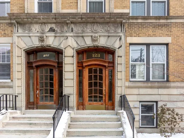 123 Saint Paul St #3, Brookline, MA 02446