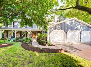 517 S Prairie St, Cary, IL 60013