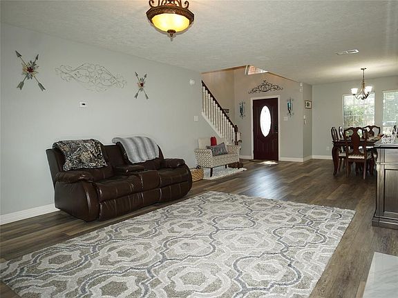 3rd image of 227 Diamond Bay Dr