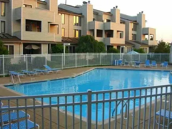 700 Mainsail Lane image 19 of 28