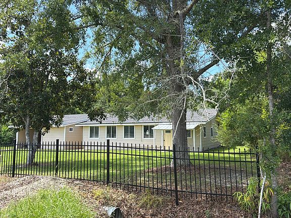 2nd image of 19399 NE John G Bryant Rd
