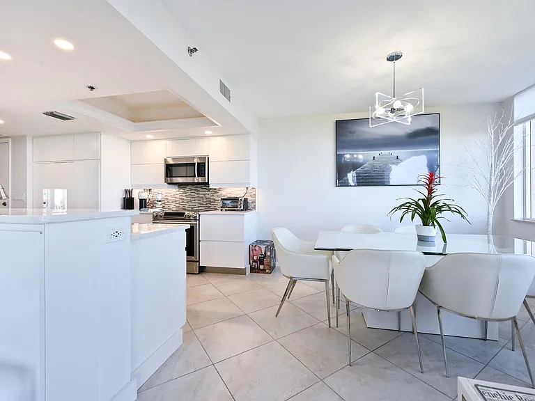 5550 Heron Point Dr #1903 — Photo 12