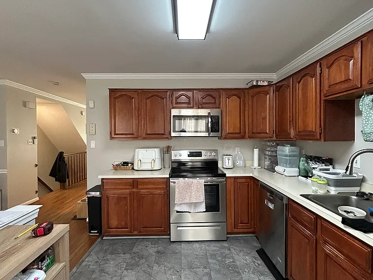 110 Sunny Hill Ct — Photo 4
