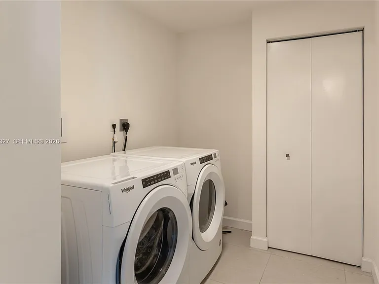 5350 NW 84th Ave #1001 — Photo 31