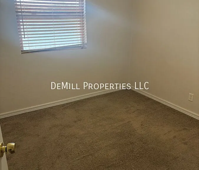 2559 S Linden Ave #3 — Photo 14