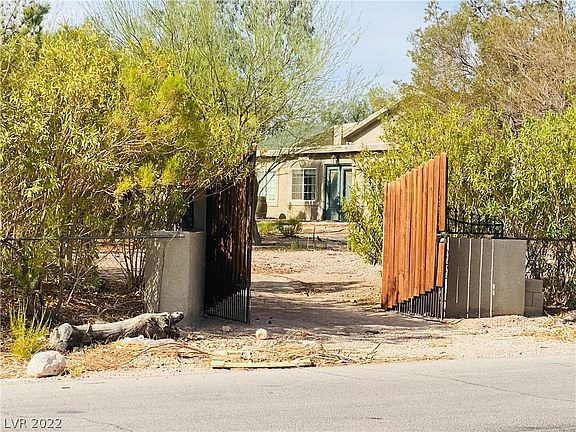 2nd image of 7865 W Camero Ave