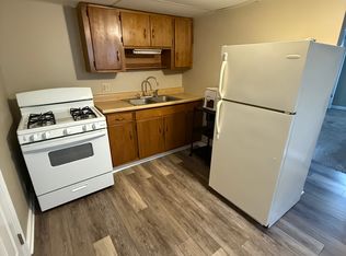 908 1/2 Hawthorne St, Fairmont, WV 26554