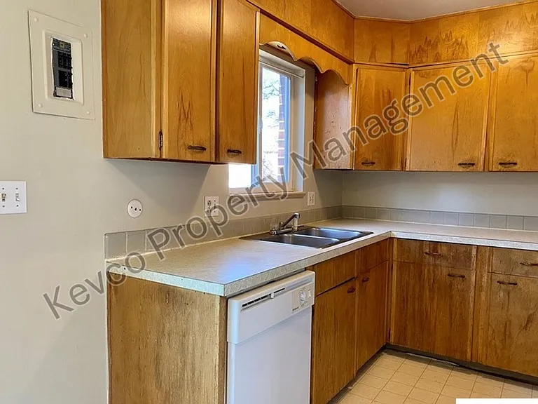 1101 Ponderosa Dr — Photo 36