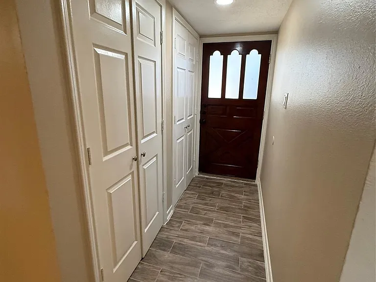 1909 Brun St #4 — Photo 44