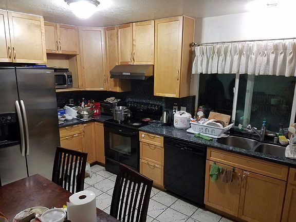4th image of 1719 Monrovia Dr