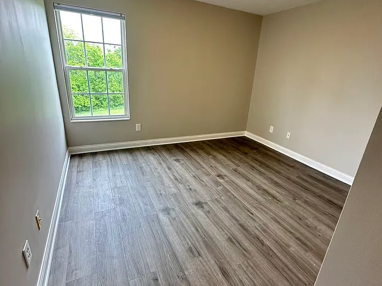 1118 Periwinkle Dr — Photo 8