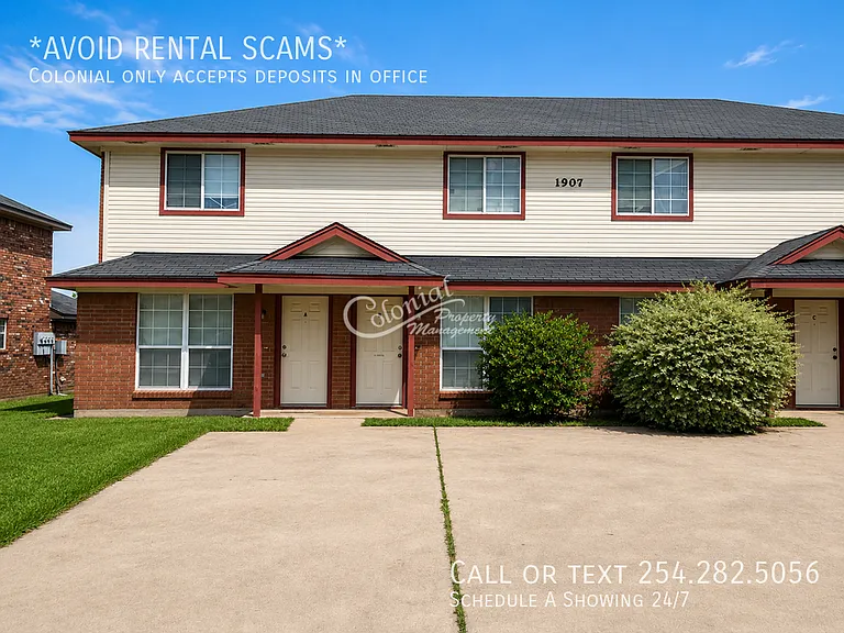 1907 Monte Carlo Ln #A — Photo 1