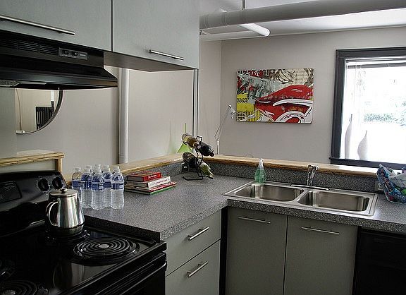 2nd image of 346 W Breckenridge St APT 11