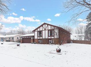 4505 Village Ln, Madison, WI 53704