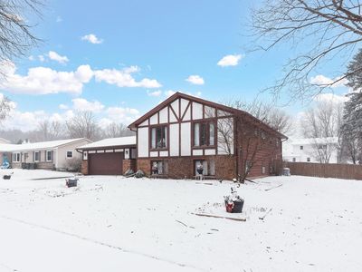 4505 Village Lane, Madison, WI, 53704