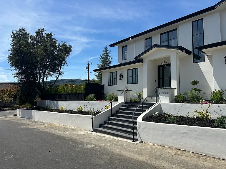 San Benito Way — Photo 2
