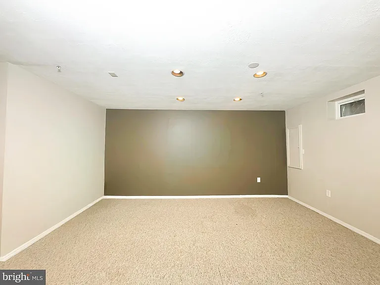 9707 Quiet Brook Ln — Photo 29