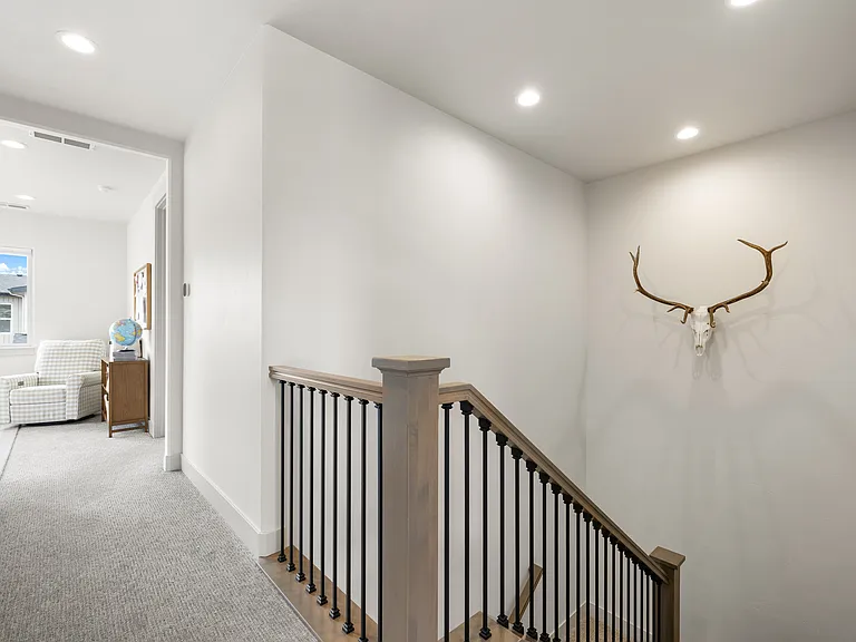 13905 N Malheur Pl — Photo 39