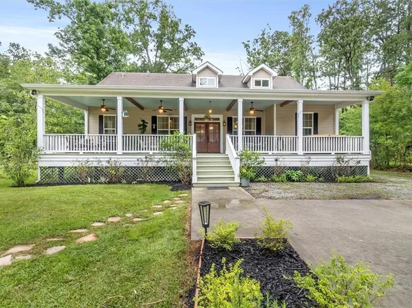 28 Hyacinth Dr, Covington, LA 70433