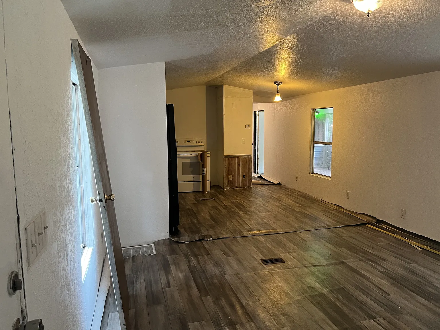 16323 Northeast 137th Terrace - 1 — Photo 4