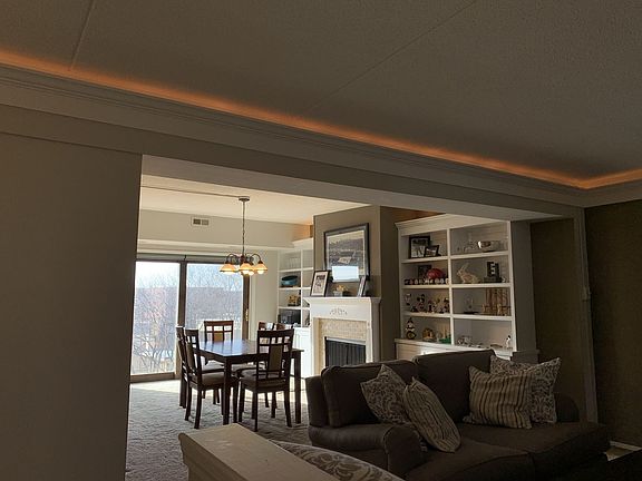 4th image of 555 Graceland Ave APT 605