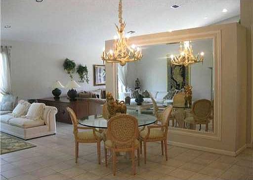 4th image of 4497 Kensington Park Way
