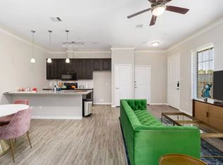 2980 Byng St, Pearland, TX 77584
