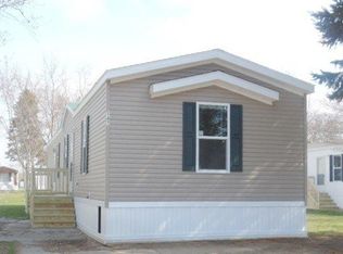 224 Brookside Mnr, Goshen, IN 46526