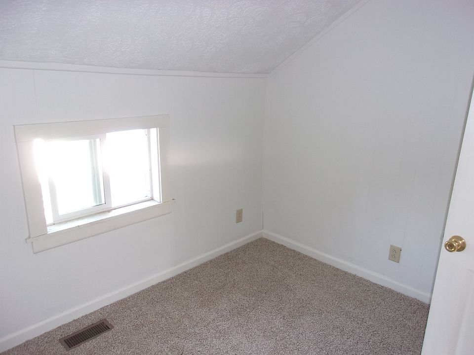 1st image of 522 Ronceverte Ave