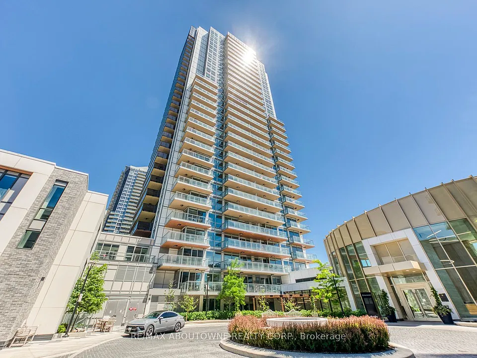 27 McMahon Dr #1706