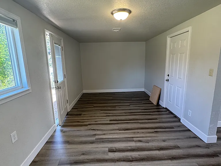 3299 S Forest St — Photo 9