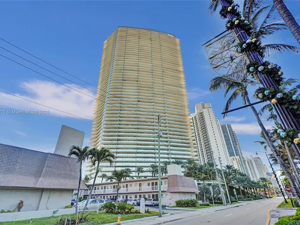 18975 Collins Ave, Sunny Isles Beach, FL