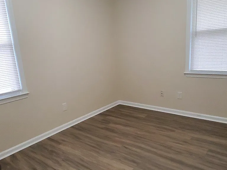 4426 Donwood Dr — Photo 10