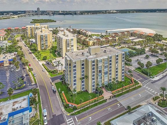 2nd image of 830 S Gulfview Blvd APT 604