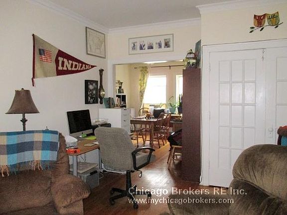 2nd image of 4840 N Hermitage Ave APT 2W