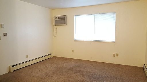 2nd image of 932 Pastiche Dr SE APT 5