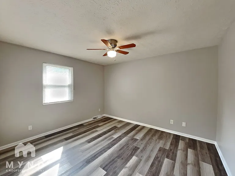 830 Upwoods Dr — Photo 9
