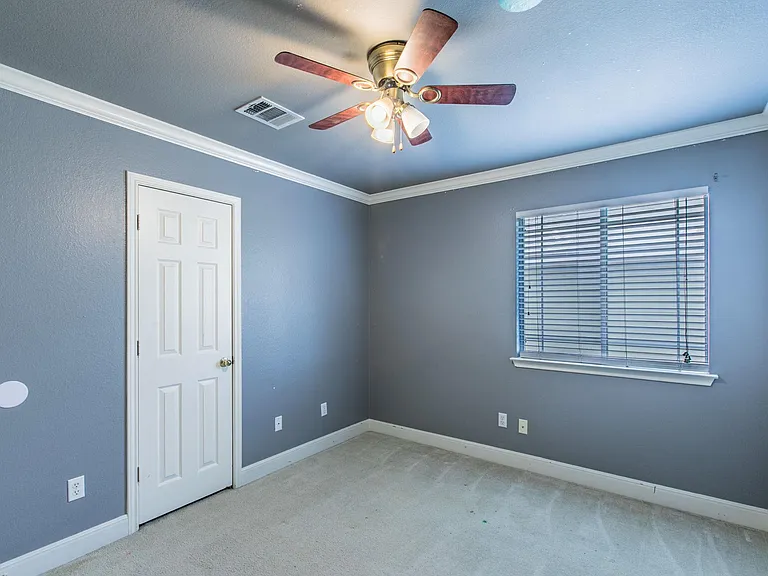 824 Palo Duro Dr — Photo 15