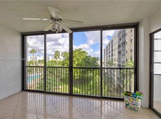 2205 S Cypress Bend Dr APT 508, Pompano Beach, FL 33069