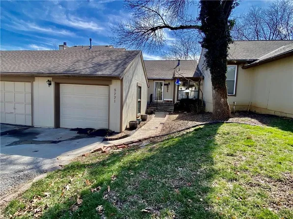 5771 N Anita Ave, Kansas City, MO 64151