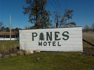 10684 W Lake Rd, Ripley, NY 14775