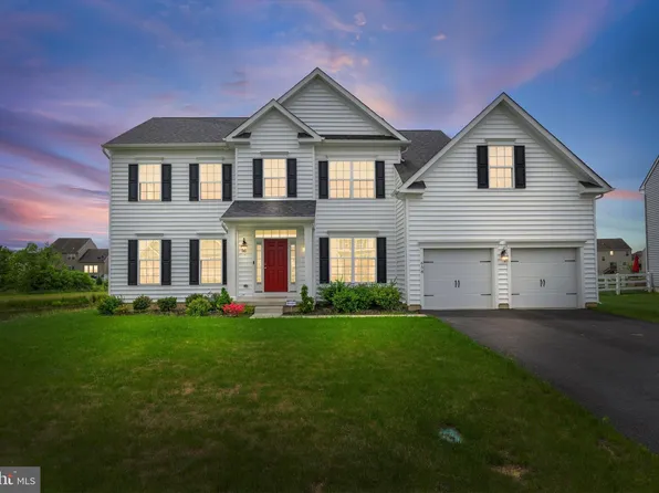 658 Magnolia Ave, Smyrna, DE 19977