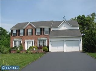 6002 Waterview Cir, Phoenixville, PA 19460