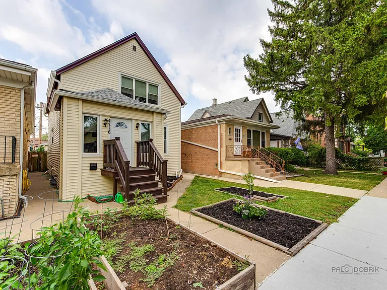 4716 W Hutchinson St — Photo 3