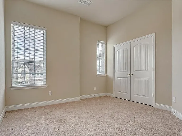 2512 Fountain Gate Dr — Photo 20