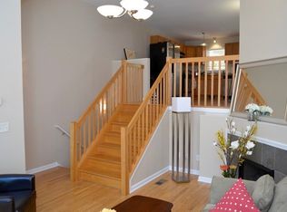 7262 N Rogers Ave #7262, Chicago, IL 60645