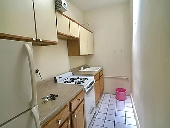 Rented by Sovereign Associates