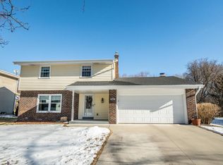 1574 Parkway DRIVE, Port Washington, WI 53074