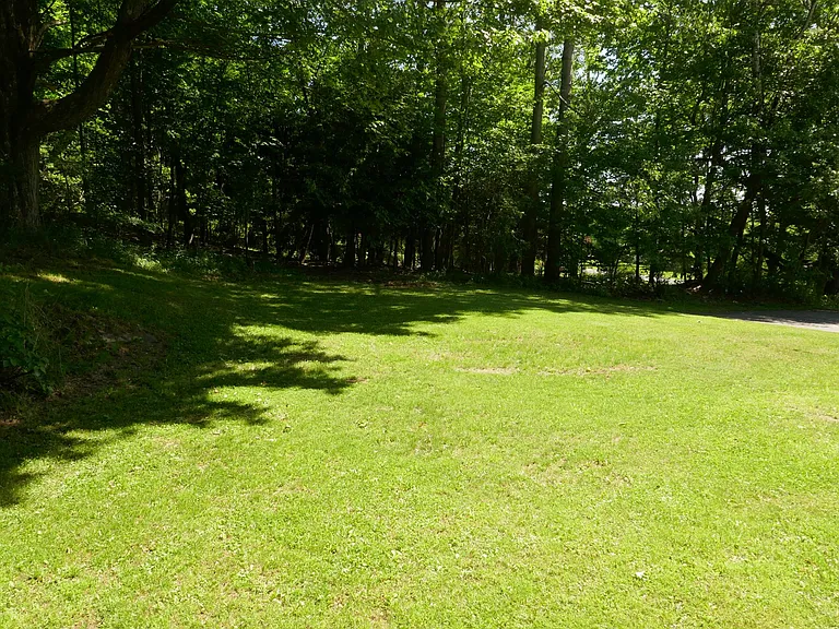 Jacobsen Rd — Photo 17