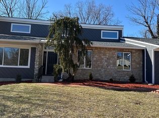19 Hollow Tree Ct, Hamilton, OH
